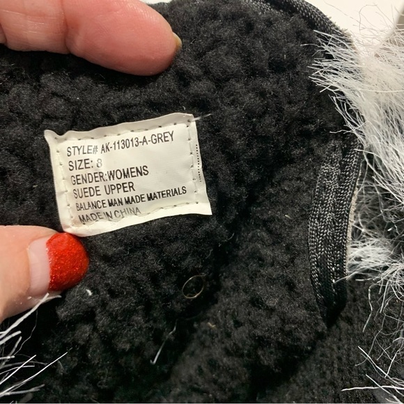 Tamarack Gray Madison Suede Lined Winter Boots - Picture 3 of 11